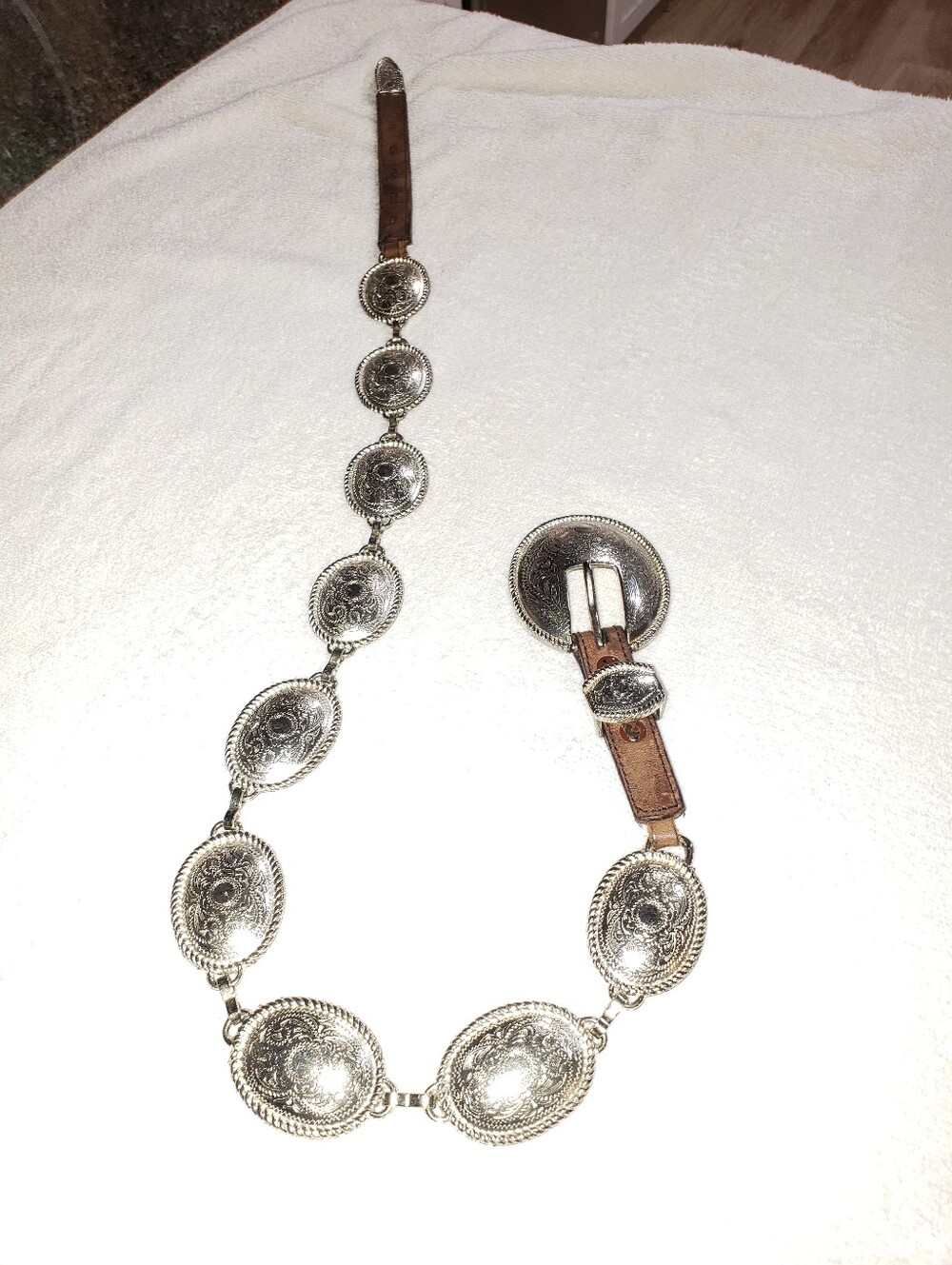 Tony Lama Silver Concho Western Leather Belt with Brown Straps - Picture 7 of 7